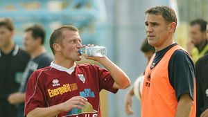 Cum a deturnat Dinamo doi fotbalişti care au făcut cantonamentul cu rivala de moarte Steaua