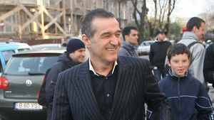 Remember 2007! `Miau, miau, miau` se întoarce!** Becali: "L-am 'mieunit' din nou pe Borcea!"