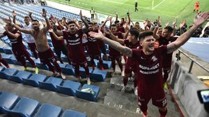 Neluțu Varga, ce lovitură! CFR Cluj, gata să ia un fotbalist de la Rapid! Încă două oferte pentru jucătorul lui Adrian Mutu | EXCLUSIV