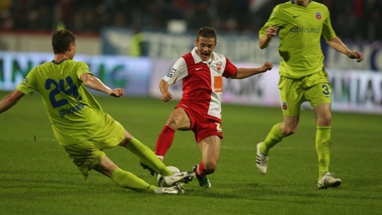 Dinamo mai eficientă, Steaua - spectaculoasă: 2,26 goluri, media în victorii!** Borcea: "Fără mine și Gigi, Dinamo și Steaua ar juca în C"