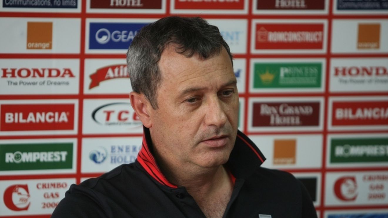 Negoiță a deschis Cutia Pandoriei. Rednic: "Antrenorii pleacă și șmecherii rămân. Sunt goluri pe care nu le înțelegi. Și eu am pățit-o și la meciul cu Lazio. Se mai poate face ceva?"