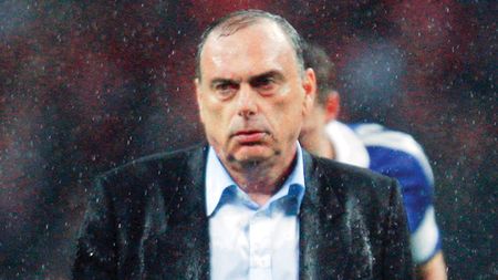 Tsofit Grant atacă presa engleză