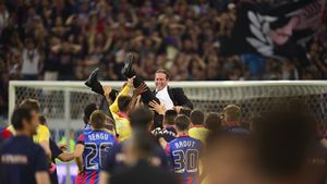 EXCLUSIV | Al-Ahli Jeddah l-a ofertat pe Reghecampf. Tehnicianul va anunța vineri dacă va pleca de la Steaua