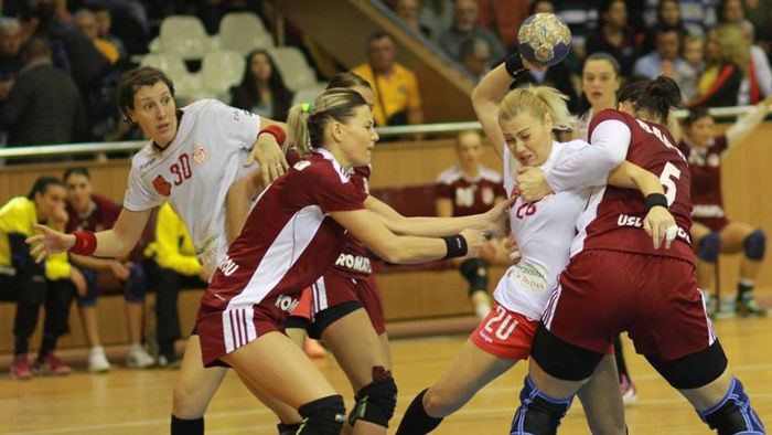 Rapid, peste Dinamo la handbal feminin. Cum s-a terminat derby-ul eșalonului secund 