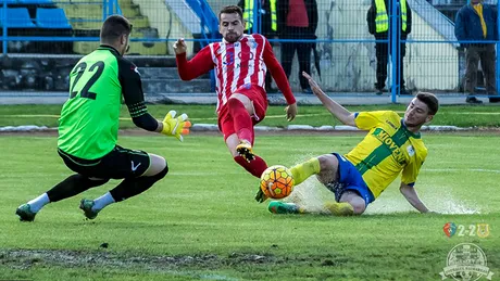 Meciul penalty-urilor.** FCM Baia Mare și CS Mioveni au remizat după ce trei goluri din cele patru le-au înscris de la punctul cu var