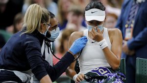Aventura Emmei Răducanu la Wimbledon s-a încheiat trist! Ce a pățit britanica de origine română + cum arată tabloul sferturilor