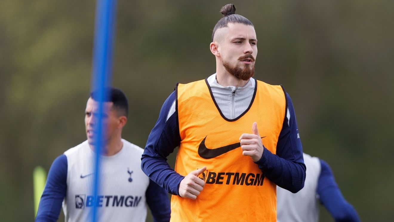 Radu Drăgușin e ca și vândut de Tottenham: „Leipzig, Roma și Juventus stau la coadă”