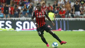 Review Malang Sarr Birthday Edition | Cerințe SBC, recompense, dată de expirare și ultimele știri despre cardul lansat de EA SPORTS