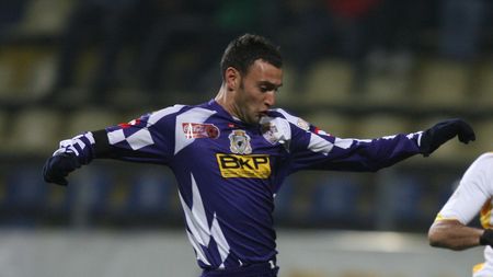 "Lăcătuș a zis că nu mai vrea pe nimeni**, dar o să-l aduc pe Lițu sau pe Axente de la Timișoara"