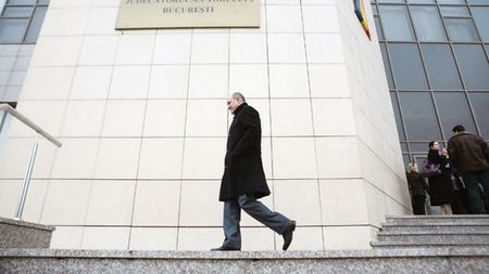 Copos: "Procurorul DNA a cerut luarea măsurii interdicției de a părăsi țara din simțul spectacolului. Solicitarea era lipsită de orice temei"