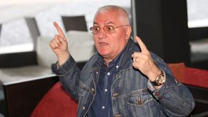 "Cea mai bună soluție pentru Dinamo** este un antrenor român"