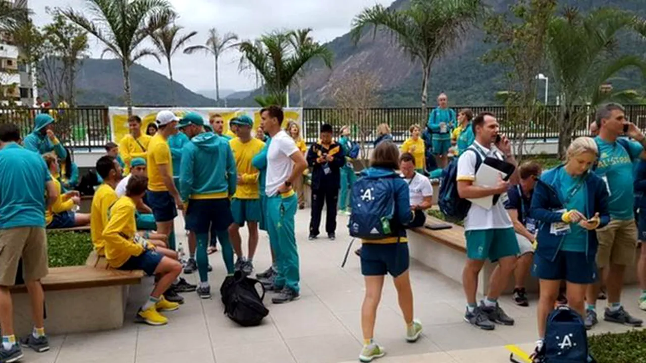 Delegația Australiei a fost evacuată din Satul Olimpic