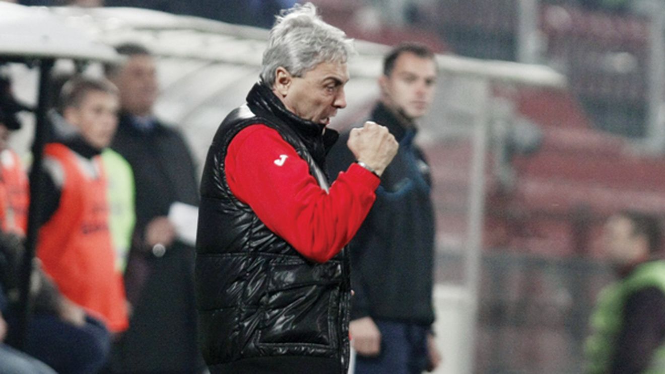 Noul regim în Ghencea**: "Supravegherea jucătorilor va fi mai eficientă! Să rămână și Edi Iordănescu"