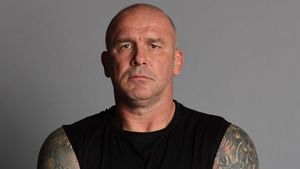 Ce au spus „Războinicii” după ce Cătălin Zmărăndescu a fost eliminat de la Survivor România 2022: „A fost bombă! Le-a plecat motoreta, tancul, tăticul!”