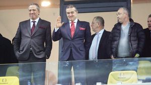 "Michele" l-a îngropat!** "Nici în glumă să nu spui asta, MM nu are ce să caute aici" Cum a dispărut 'omul din umbră' de la Steaua