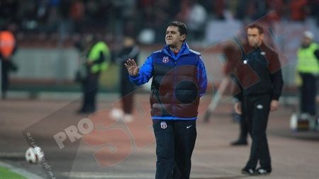 Lăcătuș:** "E dureros! Sper să ducem până la capăt lupta pentru titlu!"