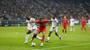 FCSB - Rapid 1-2, în etapa a 15-a din Superliga | Vicecampioana României, un nou pas greșit în campionat. CFR Cluj poate prelua poziția de lider