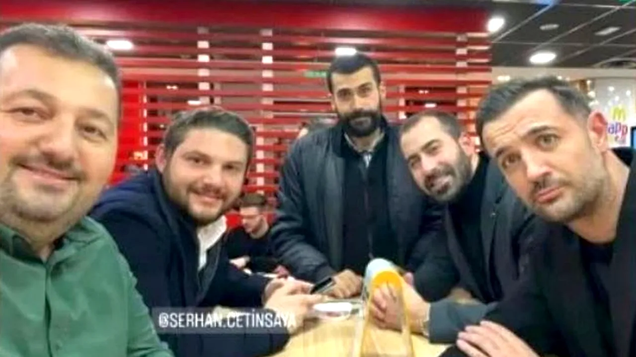 Turcii negociază preluarea clubului de tradiție din Superliga la restaurant! Avem dovada și imaginile de la discuțiile cu președintele echipei | FOTO EXCLUSIV