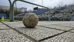 SPECIAL Județul din România în care fotbalul a fost condamnat la 7 ani „cu executare” iar coșmarul se prelungește în fiecare sezon