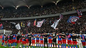 OUT de la FCSB! Gigi Becali a numit primii doi fotbaliști la care renunță
