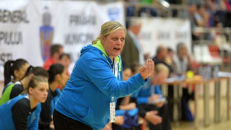 Culisele votului din "Cazul Ecusoanele". Cine a fost pentru, cine a fost contra. "S-a votat după interese, nu după regulamente"