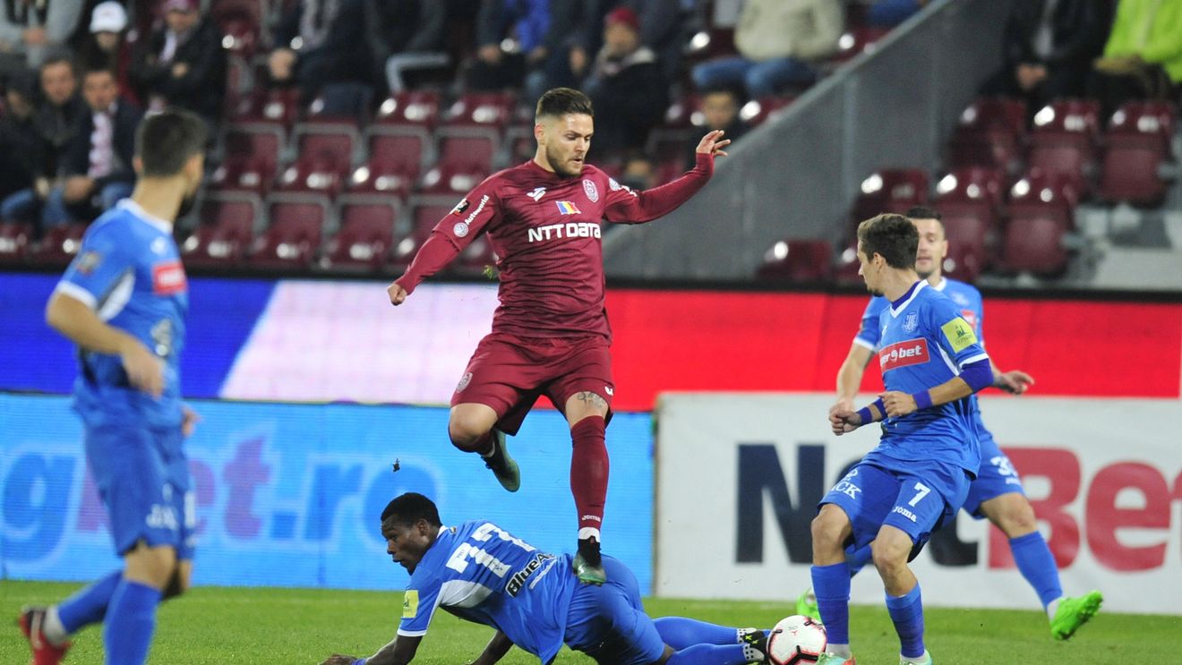 Începe curățenia la echipă! Antrenorul a avertizat: "Fiecare meci va fi o selecție". Cine pleacă și cine rămâne: cum arată "lista neagră"