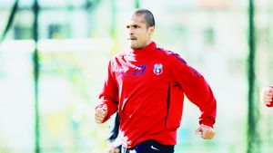 Geraldo: "Lăcătuș e 'boss-ul', nu trebuie schimbat,** nu a jucat el cu Brașovul"