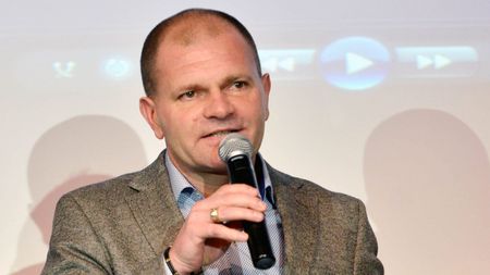 Ieșenii vor să dea lovitura! Cornel Șfaițer, propus președinte executiv la Poli Iași. De ce a căzut pista Florin Prunea. Comitetul Director e istorie! EXCLUSIV