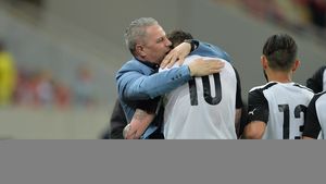 Astra a ieșit din cursa pentru Nathan Junior! Șumudică: "Mi-a fost propus în iarnă, dar nu l-am vrut! N-avea rost să-l iau și să fie rezerva lui Alibec!"