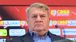 Răsturnare de situație. Decizia luată de Iuliu Mureșan după ce Nelu Varga l-a adus șef la CFR Cluj pe Marian Copilu