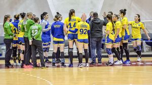 Corona Brașov a ratat promovarea în Liga Florilor în Blejoi, deși a avut cel mai mare buget din Divizia A și a fost mare favorită la startul sezonului. CSM Deva și Știința București vor juca din vară în prima ligă