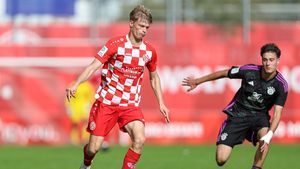 Fabulos! Dinamo a făcut ofertă pentru un fotbalist de la Mainz: „Va fi un om foarte important la naționala mare!”