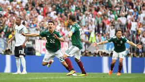 Senzația C.M. din Rusia semnează cu Napoli! Italienii au plătit o sumă impresionantă deși fotbalistul e accidentat