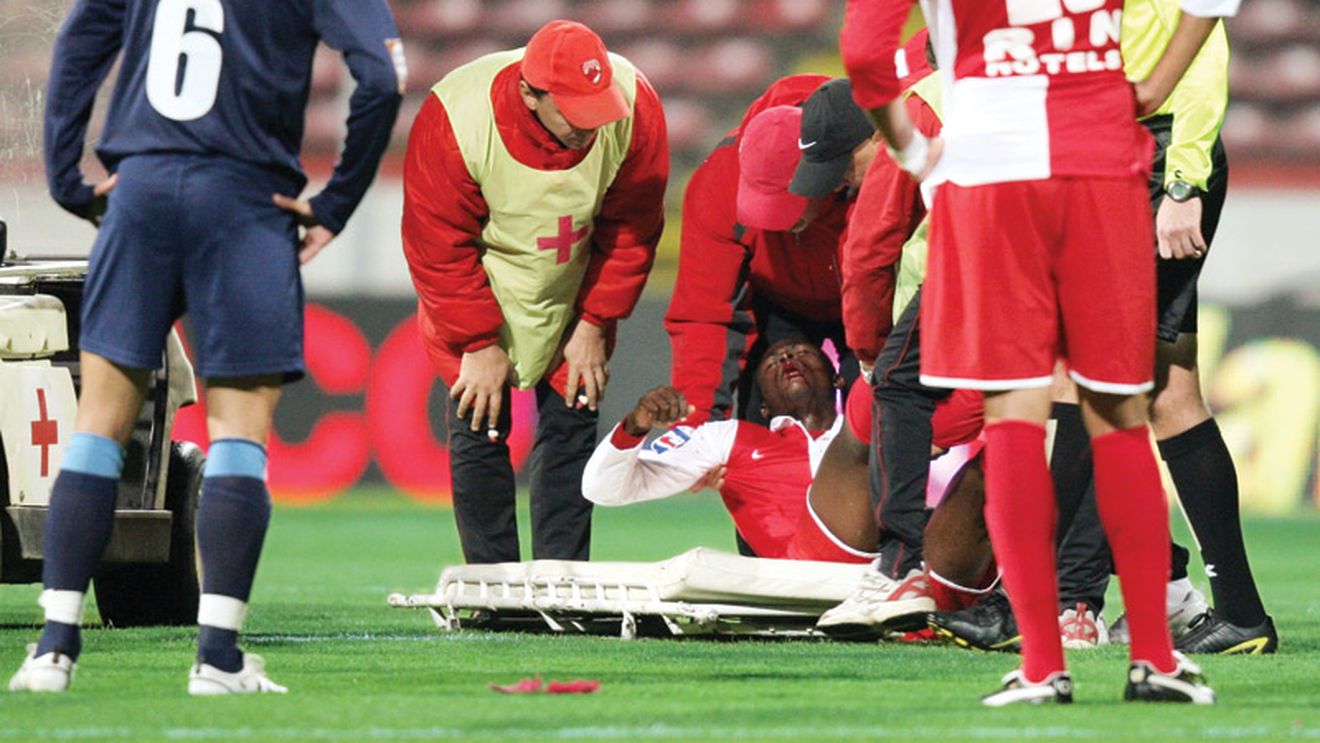 A mai căzut un „câine"!