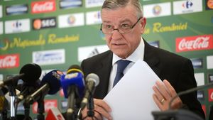 Sandu: "Locurile 15-18 retrogradează cu sau fără licență" Regulile promovării