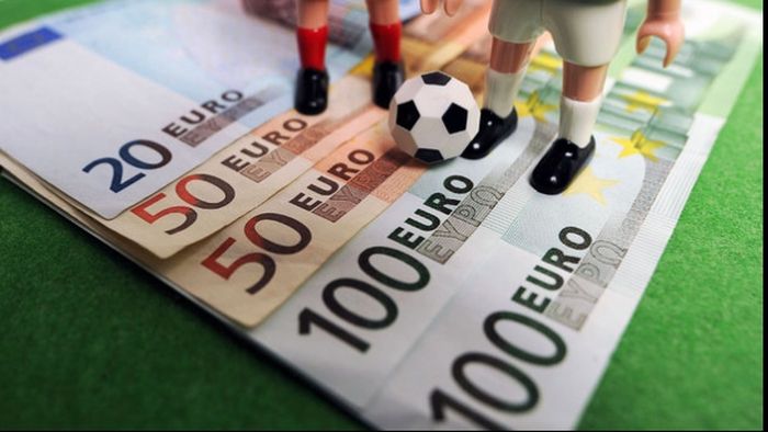 Meci suspect de blat în Suedia! Partida a fost amânată după ce s-a aflat că jucătorii urmau să fie plătiți pentru a pierde ultimul joc de campionat. Poliția investighează cazul