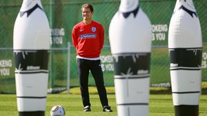 La numai câteva zile după ce a demisionat** de la naționala Angliei, Capello și-a găsit echipă! VEZI cu cine negociază