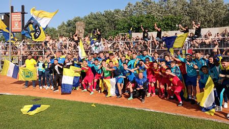 Petrolul a remizat cu Unirea Slobozia în ultimul meci al sezonului și și-a asigurat titlul de campioană a Ligii 2. Nae Constantin a debutat mai mulți jucători la echipa ploieșteană, dar și în eșalonul secund