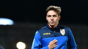 Adrian Mutu e necruțător cu Louis Munteanu și transferul la FCSB! De ce Gigi Becali îl va face praf la TV și de ce nu a reușit să se impună, de fapt, la Fiorentina: „E copilăros, are lacune de concentrare”