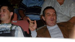 Mirel Rădoi nu vrea să mai vorbească deloc cu naşul Gigi Becali: „L-am sunat de 100 de ori, nu îmi răspunde”