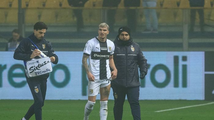 Cât va absenta de pe teren Valentin Mihăilă după accidentarea din meciul Parma - Lecce. EXCLUSIV