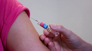 Vestea pe care o aștepta toată lumea! Ce au descoperit cercetătorii de la Oxford după ce au testat vaccinul anti-COVID