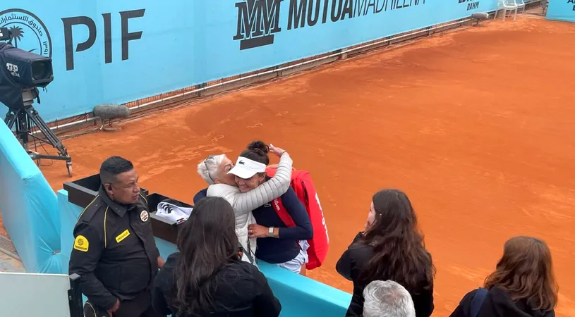 Jaqueline Cristian îi dedică succesul colosal de la Madrid Open, împotriva fostei campioane de Grand Slam, mamei sale: „A venit cu tot norocul din lume, cu iubirea pură de mamă!”