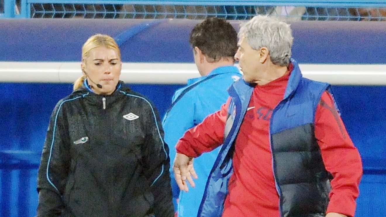 „N-am voie s-o înjur pe nevastă-mea în casă?”. Fostul antrenor de la FCSB a şocat la Comisia de Disciplină