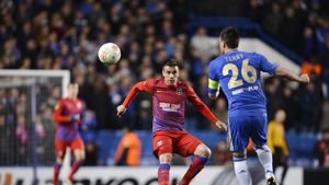 Prețuri între 50 și 650 de lei la meciurile Stelei din Liga Campionilor!