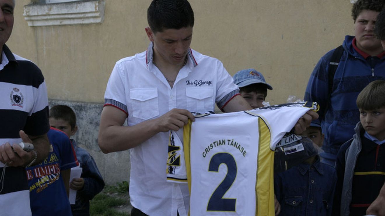 „Cristi, hai la Dinamo!"