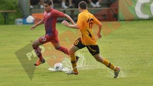 Badea, impresionat de Rocha:** "Este un atacant masiv, are un fizic foarte bun și un simț al golului ieșit din comun!"