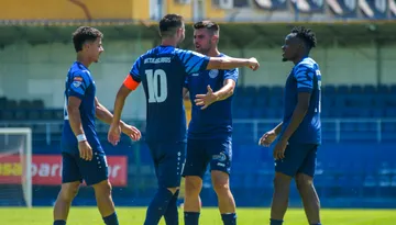 Metaloglobus a bifat contra CSC Șelimbăr prima victorie în actualul sezon. Ime Ndon a debutat cu gol, Nicolas Constantinescu a înscris pentru prima dată în Liga 2, iar Florin Purece a avut o superexecuție