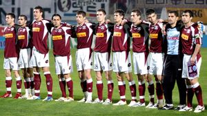 Dinu Gheorghe, dezvăluiri incredibile la ProSport Live! Cum a ratat Marius Constantin transferul carierei: „Au fost 5 milioane de euro. Mi-a închis gura!”. Mugurel Buga, la un pas de Bundesliga