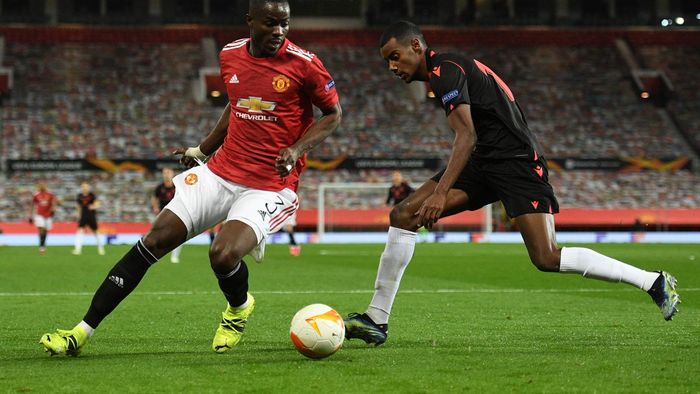 Manchester United a dat prima lovitură pentru sezonul viitor! L-a convins pe Eric Bailly să semneze prelungirea contractului